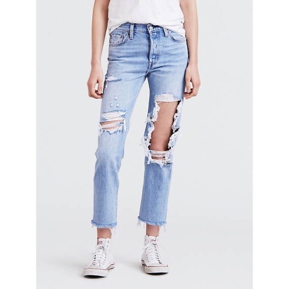 Levi's Denim - ❤️ NWT Levi’s 501 PREMIUM cropped jeans (24)